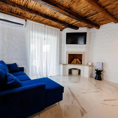 Stone With Heated Pool *